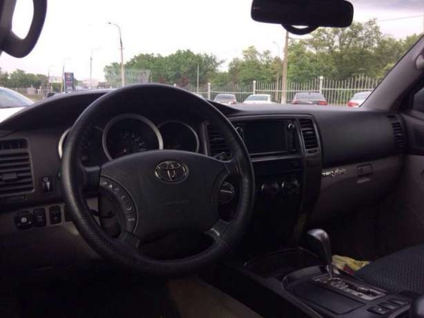 Аренда Toyota 4Runner 4.0 AT в Тбилиси (Грузия)